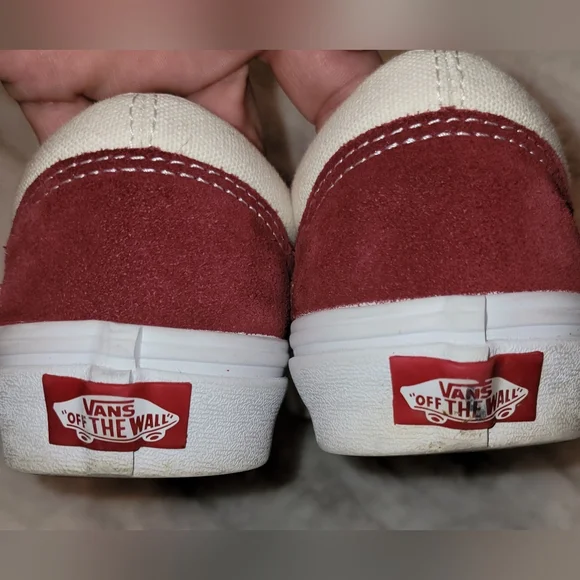 Vans Red and White Old Skool Sneakers - Picture 5 of 7